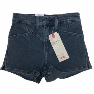 Levi’s High Rise‎ Denim Shorts Yoke Front Jean